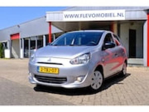 Mitsubishi Space Star 1.0 Inform 2014 - voorkant