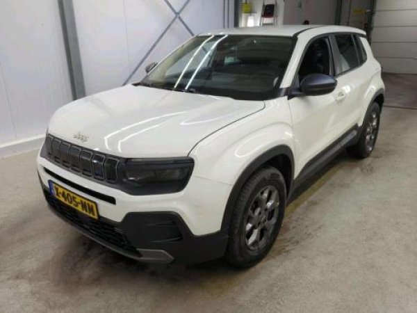 Jeep Avenger Longitude 2024 - voorkant