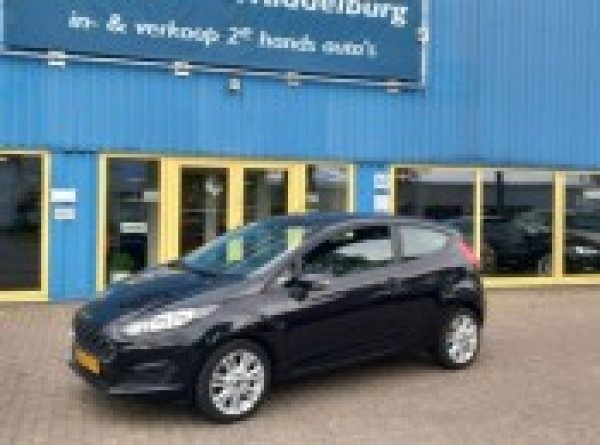 Ford Fiesta 1.0 Champion 2013 - voorkant