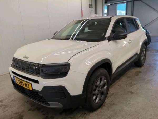 Jeep Avenger Longitude 2024 - voorkant