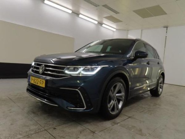 Volkswagen Tiguan 1.5 TSI R-Line Business+ 2022 - voorkant