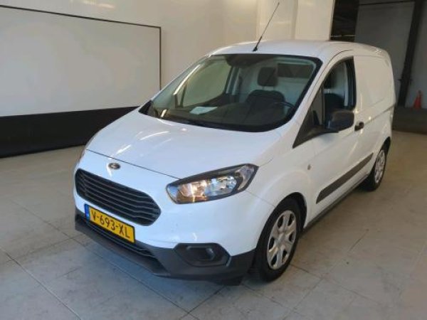 Ford Transit Courier 1.5 TDCI Trend 2019 - voorkant