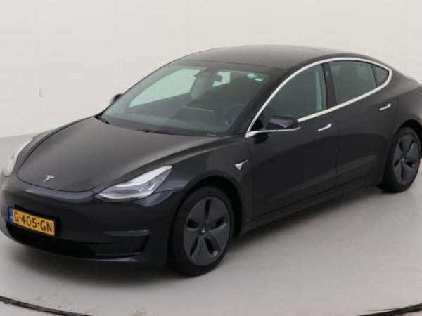 Tesla Model 3 Long Range AWD 2019 - voorkant