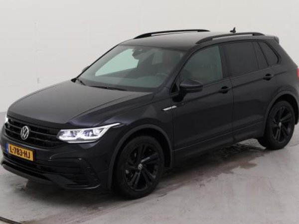 Volkswagen Tiguan 1.5 TSI R-Line Business+ 2021 - voorkant