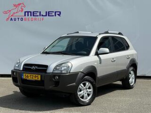 Hyundai Tucson 2.0i 4WD Style 2007 - voorkant