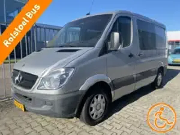 Mercedes-Benz Sprinter 210 2.2 CDI 325 HD DC 2012 - voorkant