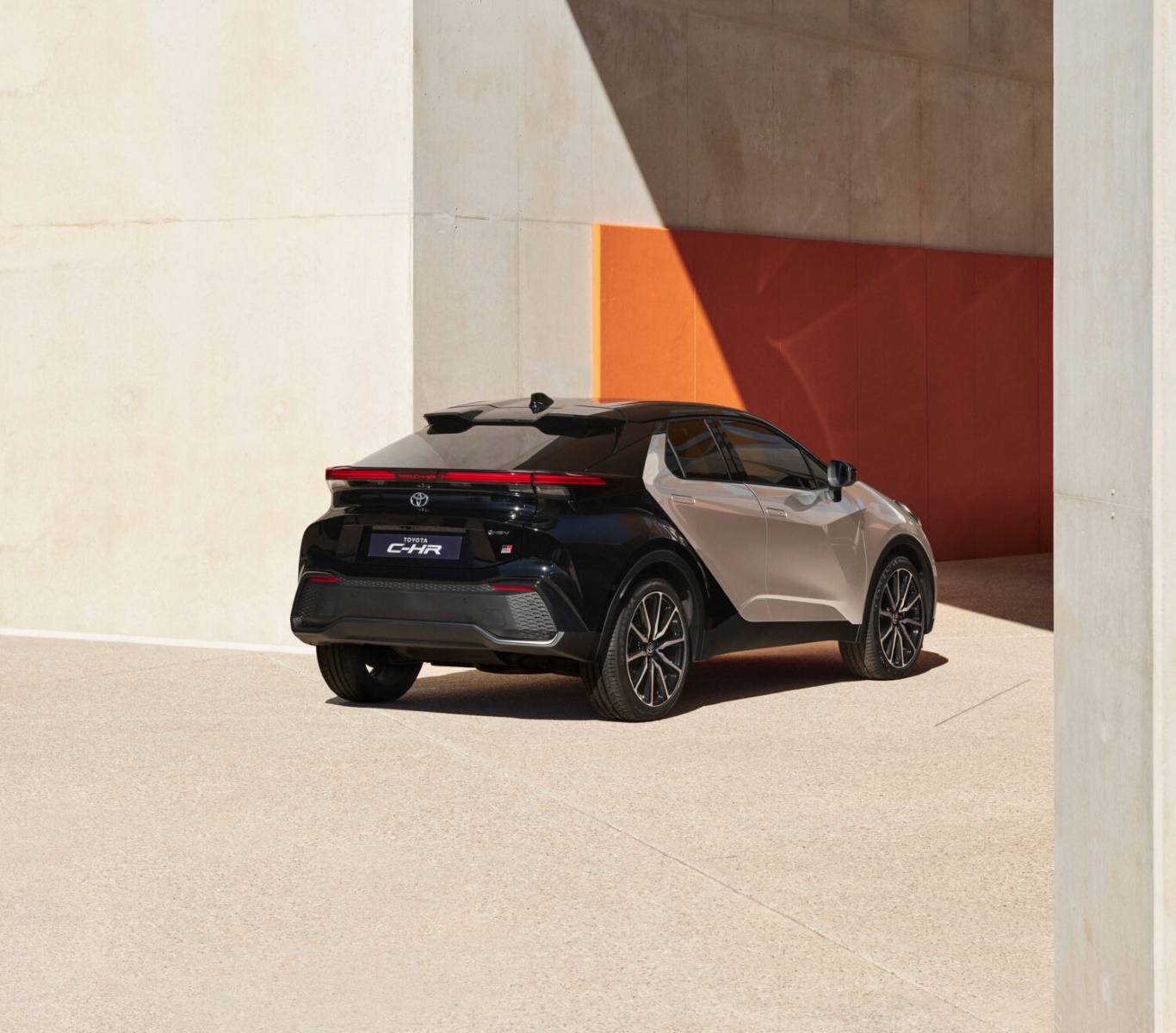 Foto van Toyota C-hr