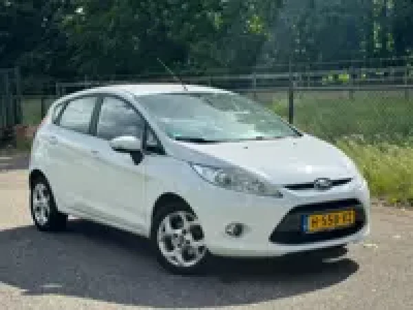 Ford Fiesta 1.25 Trend 2011 - voorkant