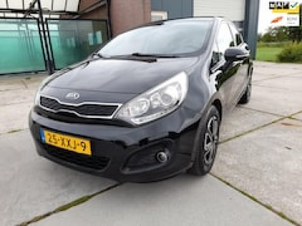 Kia Rio 1.2 CVVT Plus Pack 2012 - voorkant