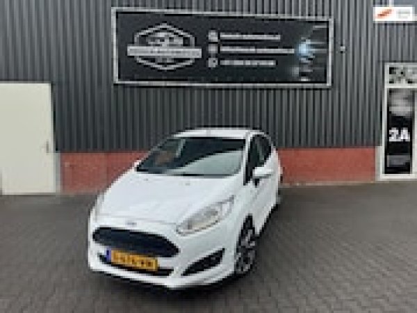 Ford Fiesta 1.0 EcoBoost Candy Blue Edition 2016 - voorkant