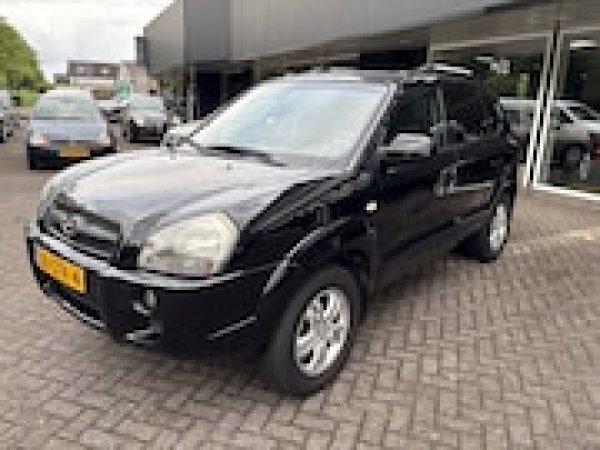 Hyundai Tucson 2.0i Style Supreme 2008 - voorkant