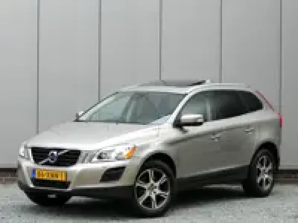 Volvo Xc60 2.0 T5 Summum 2012 - voorkant