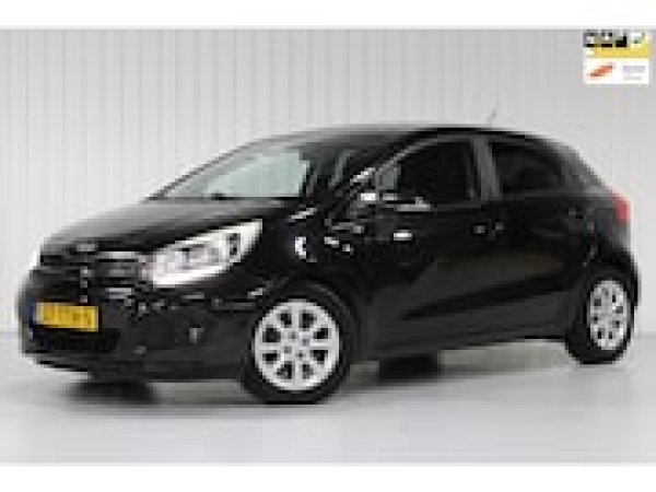 Kia Rio 1.2 CVVT Plus Pack 2012 - voorkant