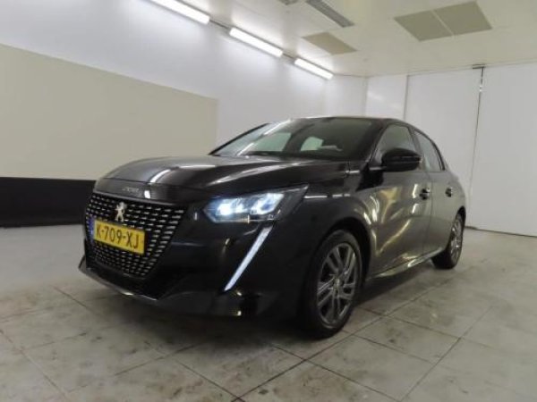 Peugeot 208 1.2 PureTech Active Pack 2021 - voorkant