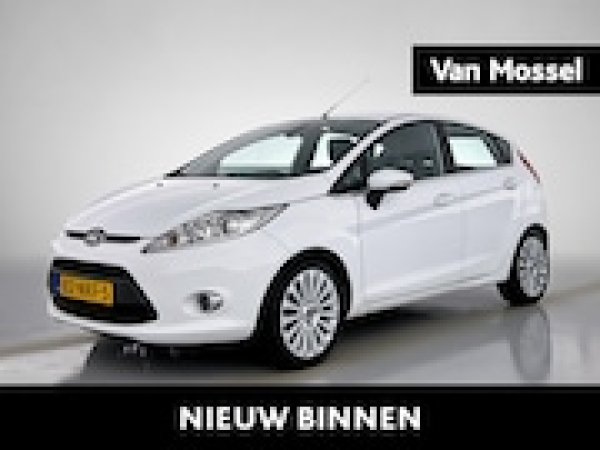Ford Fiesta 1.25 Titanium 2010 - voorkant