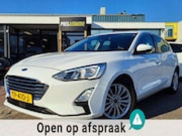 Ford Focus 1.0 EcoBoost Titanium Business 2018 - voorkant