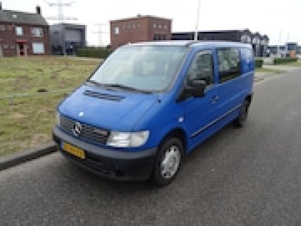 Mercedes-Benz Vito 110 CDI DC 2005 - voorkant
