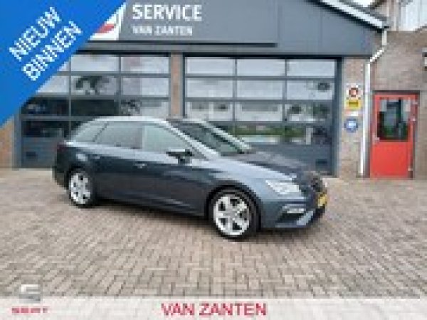 Seat Leon ST 1.5 TSI Style Business Intense 2020 - voorkant