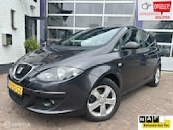 Seat Altea 1.6 Comfortstyle 2007 - voorkant