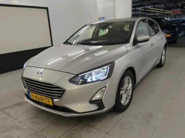 Ford Focus 1.0 EcoBoost Trend Edition Business 2020 - voorkant