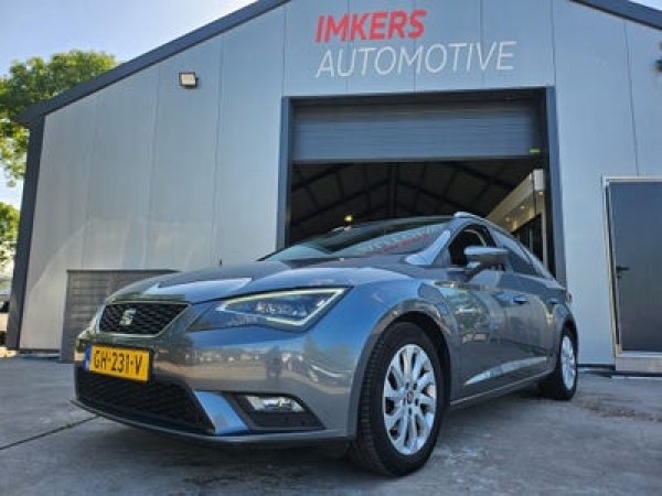 Seat Leon ST 1.6 TDI Ecomotive Lease Sport 2015 - voorkant