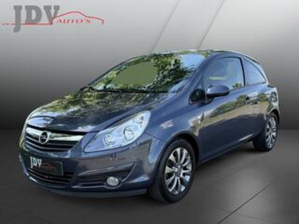 Opel Corsa 1.4-16V '111' Edition 2011 - voorkant