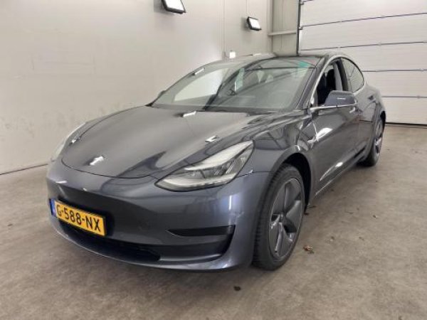 Tesla Model 3 Standard RWD Plus 2019 - voorkant