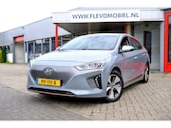 Hyundai Ioniq Premium EV 2017 - voorkant