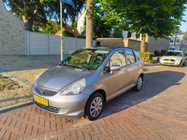 Honda Jazz 1.4 LS 2005 - voorkant