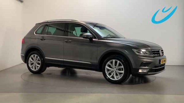 Volkswagen Tiguan 2.0 TDI 4Motion Highline 2016 - voorkant