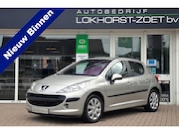 Peugeot 207 1.6-16V XT 2006 - voorkant