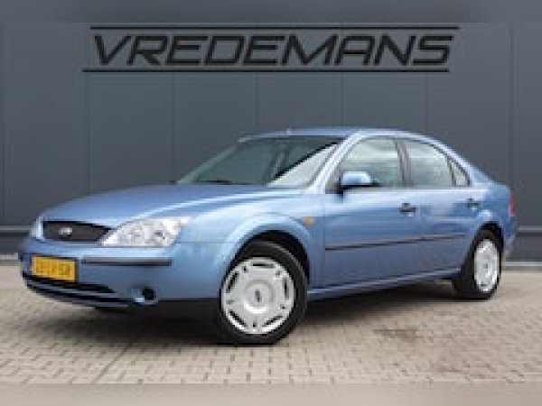 Ford Mondeo 1.8-16V Business Edition 2003 - voorkant