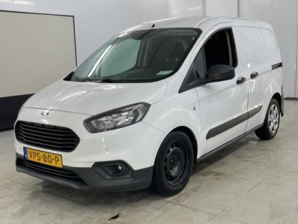 Ford Transit Courier 1.5 TDCI Trend Duratorq S&S 2022 - voorkant