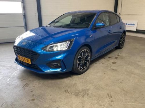 Ford Focus 1.0 EcoBoost ST Line X Business 2022 - voorkant