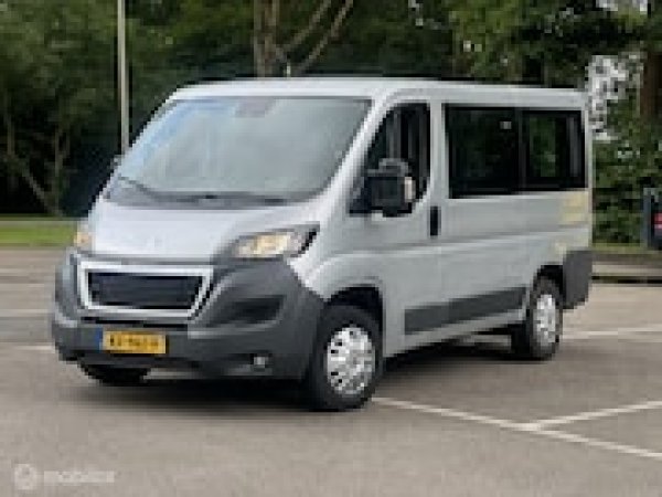 Foto van Peugeot Boxer Bus