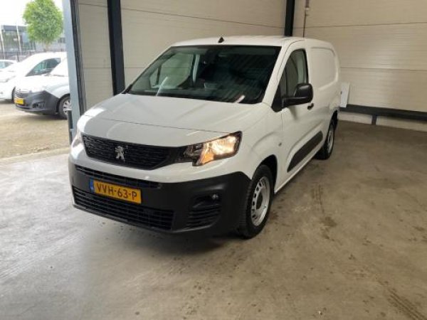 Foto van Peugeot Partner