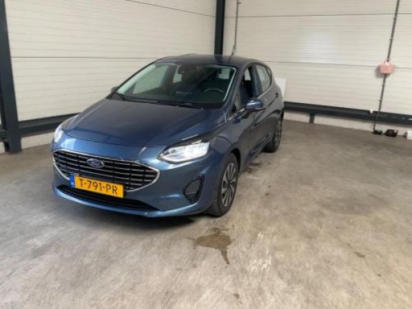 Ford Fiesta 1.0 EcoBoost Hybrid Titanium 2023 - voorkant