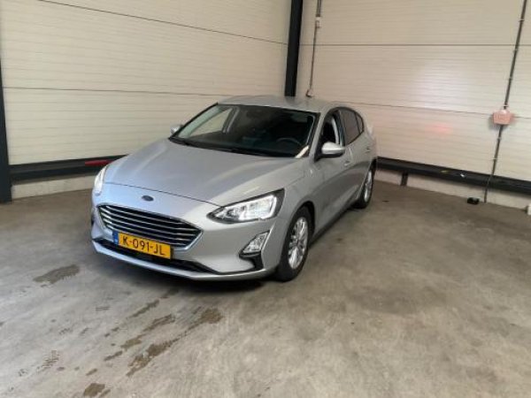 Ford Focus 1.0 EcoBoost Hybrid Titanium X Business 2021 - voorkant