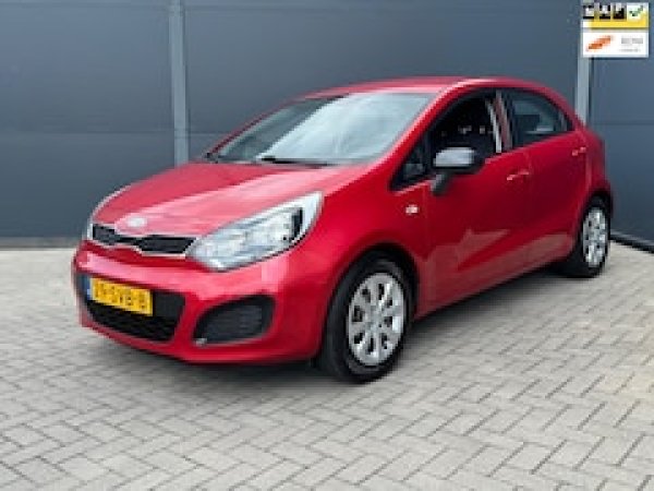 Kia Rio 1.2 CVVT Comfort Pack 2012 - voorkant