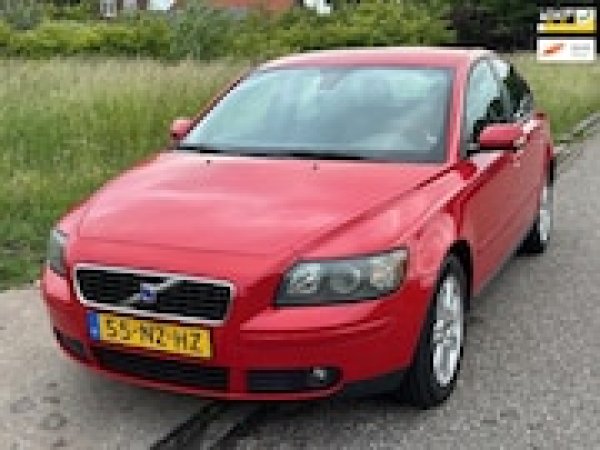 Volvo S40 2.4i Elan 2004 - voorkant