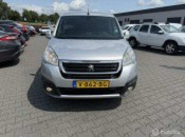 Foto van Peugeot Partner