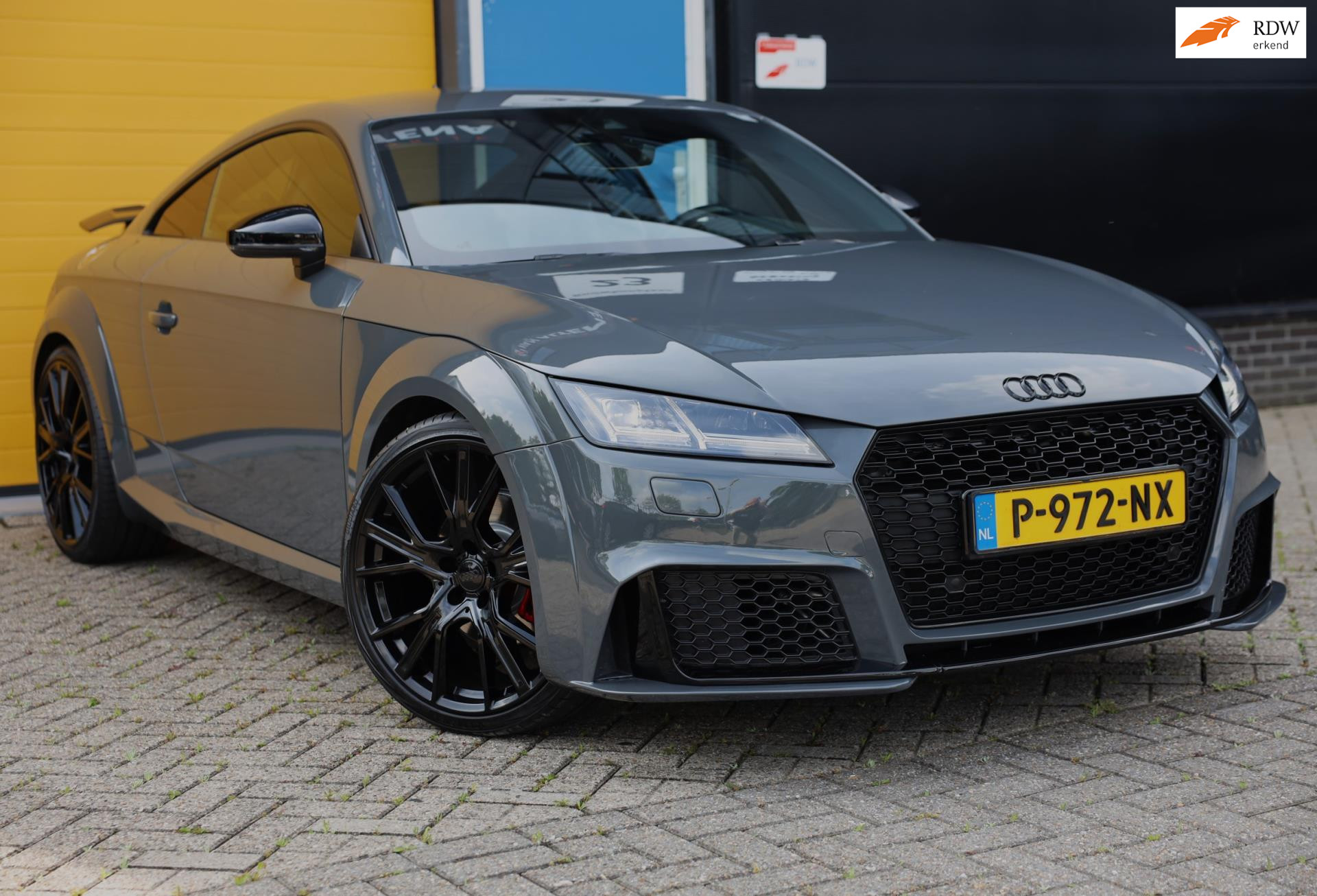 Audi TT 2.0 TFSI Quattro S Line / 230 PK / AUT / Navi / Airco / Virtual Cockpit / Camera / Lane Assist / Cruise Control / 20 Inch 2018 - voorkant
