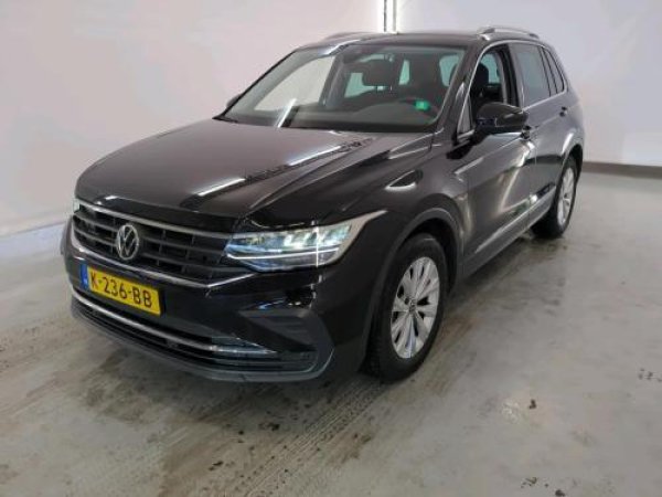 Volkswagen Tiguan 1.5 TSI Life Business 2020 - voorkant