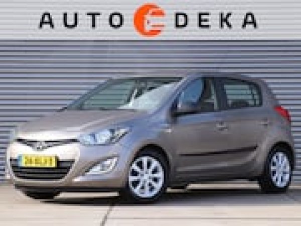Hyundai I20 1.2i Business Edition 2012 - voorkant