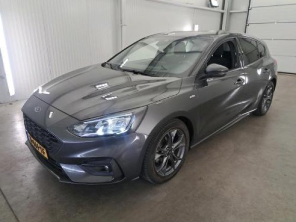 Ford Focus 1.0 EcoBoost ST Line Business 2020 - voorkant