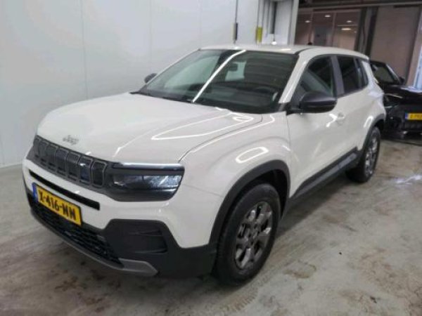 Jeep Avenger Longitude 2024 - voorkant