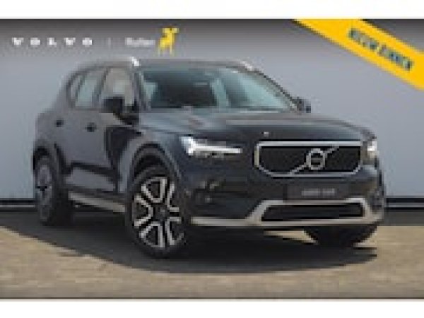 Volvo XC40 1.5 T3 Momentum Pro 2020 - voorkant
