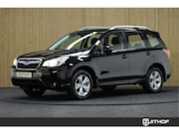 Subaru Forester 2.0 Luxury 2014 - voorkant