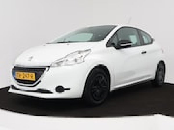 Peugeot 208 1.0 VTi Access 2014 - voorkant