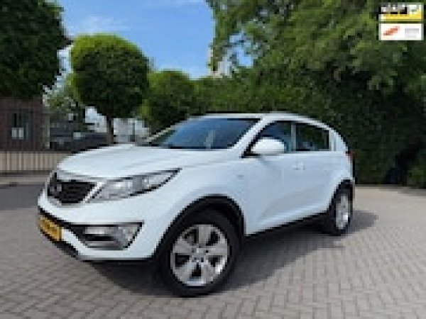 Kia Sportage 1.6 GDI ISG X-tra 2012 - voorkant